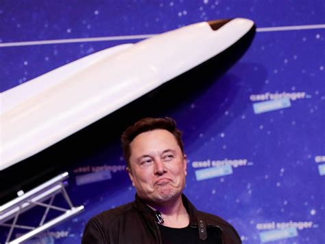 Elon Musk Says Spacex Will Go To Mars In Two Years Then Humans In Four