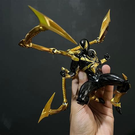 Kaiyodo Revoltech Amazing Yamaguchi Ex Iron Spider Black Ver Hobbies