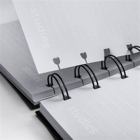 Caderno Universitário Pontilhado-Studies