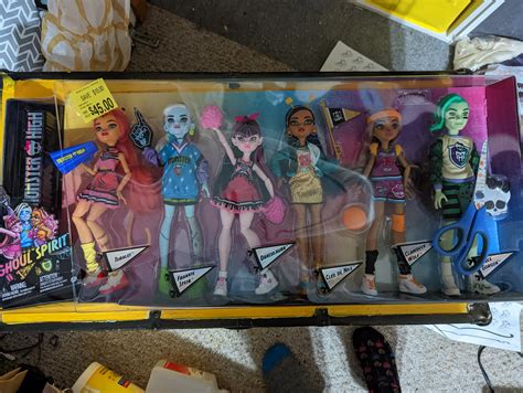 The hidden clearance section at Walmart Wallingford is truly surprising 38