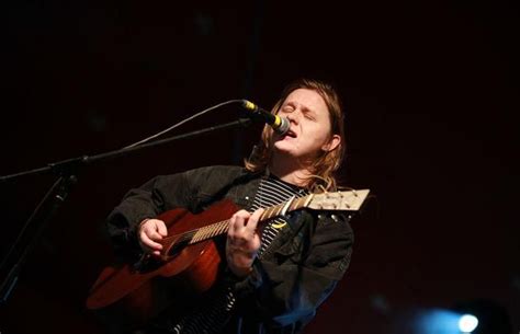 Lewis Capaldi Fotos 6 Fotos LETRAS MUS BR