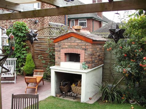 DIY Outdoor Brick Fireplace | FIREPLACE DESIGN IDEAS