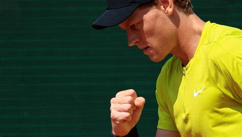 Jannik Sinner In A Hurry In Monte Carlo Schwartzman Forced To Retire