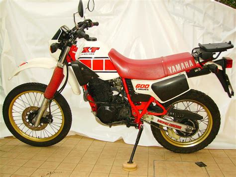 1985 Yamaha XT 600 Moto ZombDrive