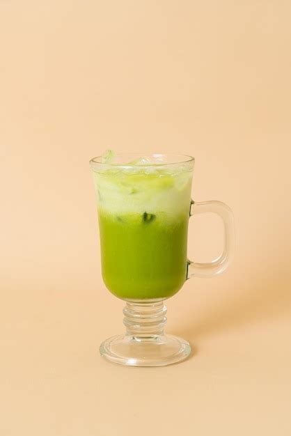 Premium Photo Iced Matcha Green Tea Latte In Glass