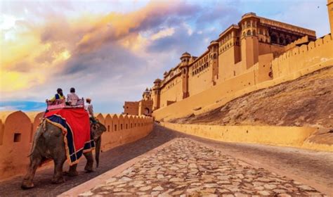 Amer Fort Jaipur What To Expect Timings Tips Trip Ideas By Makemytrip