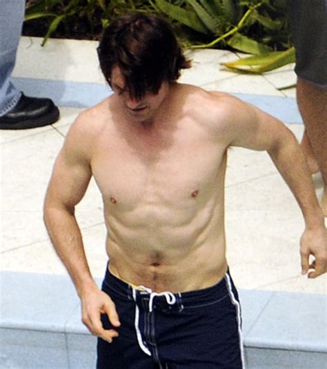 Tom Cruise Workout Routine, Diet Plan, and Body Stats