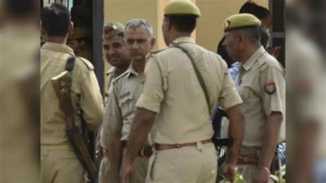 Uttar Police Guns Down Two Alleged Notorious Criminals Who Carried