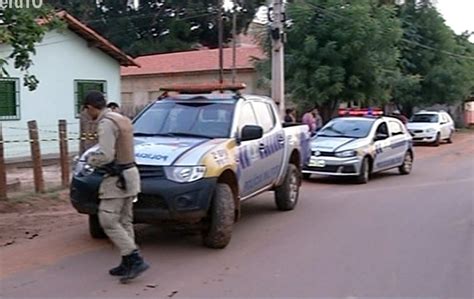 Homem Morto A Tiros Dentro De Casa Ap S Briga Durante Festa Em