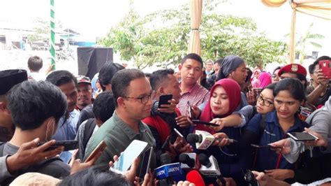 Anies Besarkan Hati Warga Kampung Akuarium Korban Penggusuran Era Ahok