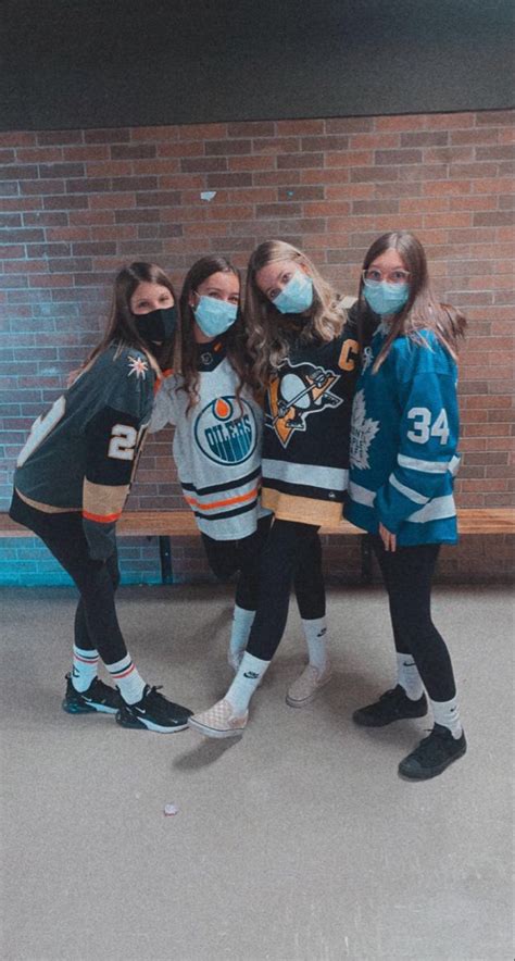 Pin By Jennah🤍 On Halloween Costumes🎃 Hockey Outfits Hockey Game Outfit Gaming Clothes