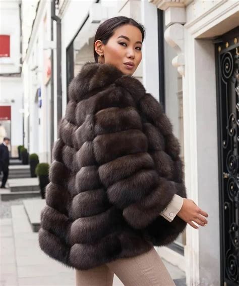 Asian Girl Sable Fur Coat Women Wear Fabulous Furs Fur Fashion Winter Wardrobe Looking For