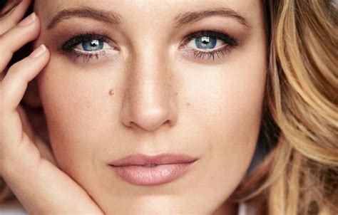 Wallpaper Portrait Actress Blonde Blake Lively For Mobile And