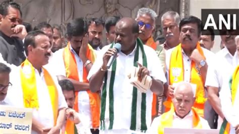 JDS Joins BJP Protest Over Cauvery Issue Deve Gowda Kumaraswamy