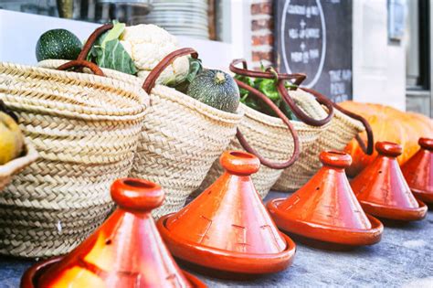 How To Use A Moroccan Tagine Pot In Vegan Cooking