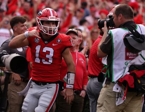 Georgia Football Qb Stetson Bennett Cashes In On Viral Phone Moment