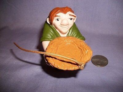 Disney Hunchback Of Notredame Quasimodo Pvc Figure With Bird Nest No