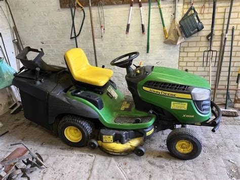 JOHN DEERE X155R Ride On Mower 42 Deck Lawnmower Tractor Grass