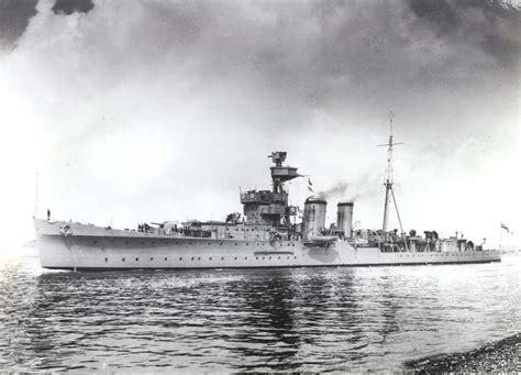 HMS Cairo D87 Was A C Class Light Cruiser Converted To An Anti