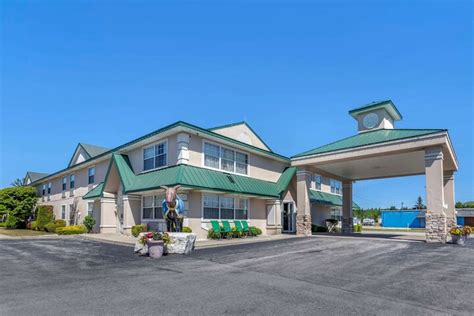 Quality Inn & Suites Manistique | Bookonline.com