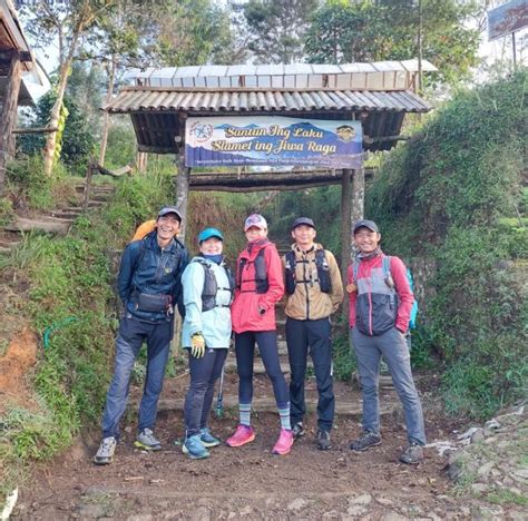 Gunung Sindoro Via Alang Alang Sewu Petualangan Penuh Pesona Di Lereng