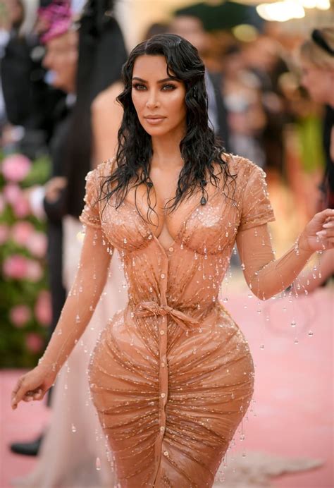 Kim Kardashian Dress At The 2019 Met Gala Popsugar Fashion Photo 2