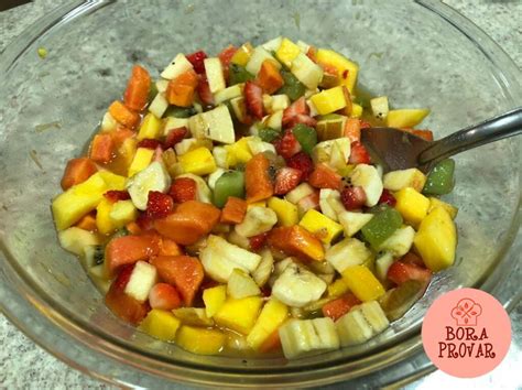 Salada De Frutas Saud Vel E Muito Nutritiva