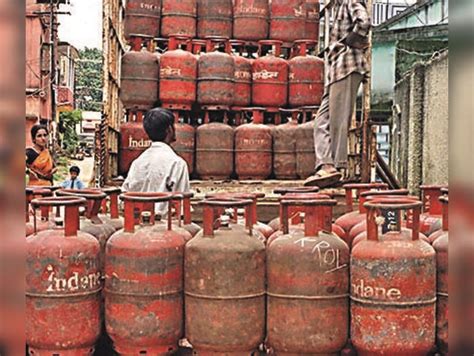 Lpg Cylinders To Have Qr Codes How It Will Work And Check Other Details