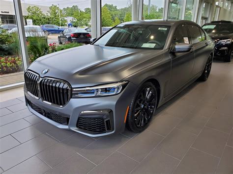 2019 750 In Frozen Dark Gray Metallic