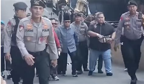 Usut Kasus Tppu Bareskrim Polri Periksa Panji Gumilang Konteks