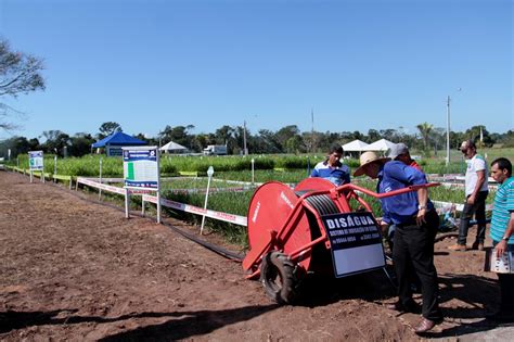 Agricultura Sistema De Irriga O M Vel Apresentado Pela Primeira