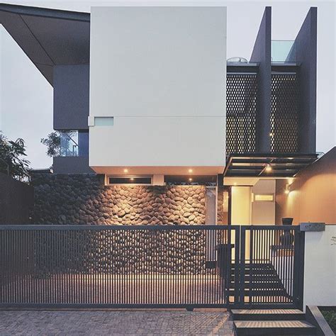 Int E House Design By Modern Space Eksterior Rumah Desain Fasad