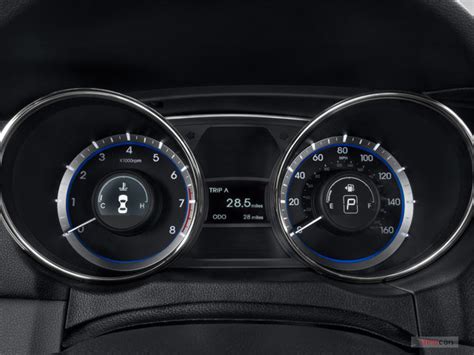 2014 Hyundai Sonata: 55 Interior Photos | U.S. News