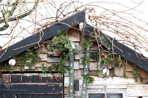 How to decorate with garden shed ideas for Christmas and beyond ...