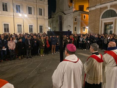 Via Crucis Per Le Vie Del Centro A Ravenna