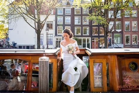 TROUWEN BIJ WEST INDISCH HUIS AMSTERDAM HELEEN KLOP Fotografen