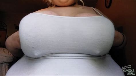 Huge Tits In A Tanktop FatChick Studios Clips4sale