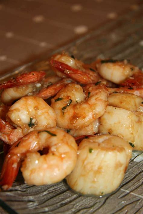 Crevettes Et Saint Jacques Saut Es Recette Ptitchef