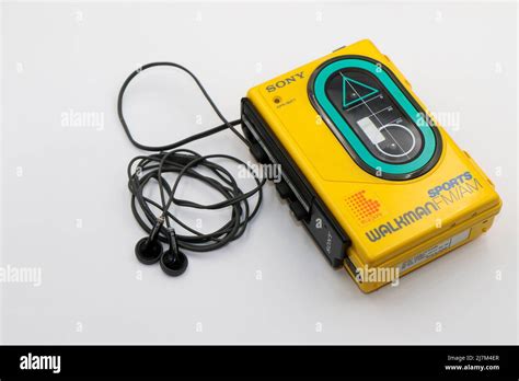 Sony Sports Walkman Radio Cassette Player Retro Vintage Portable Audio Music Device1980s