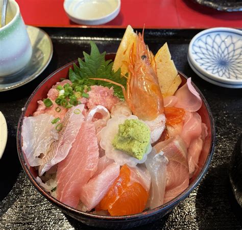 みんなの「まる福 海鮮丼」 口コミ・評判｜食べたいランチ・夜ごはんがきっと見つかる、ナウティスイーツ