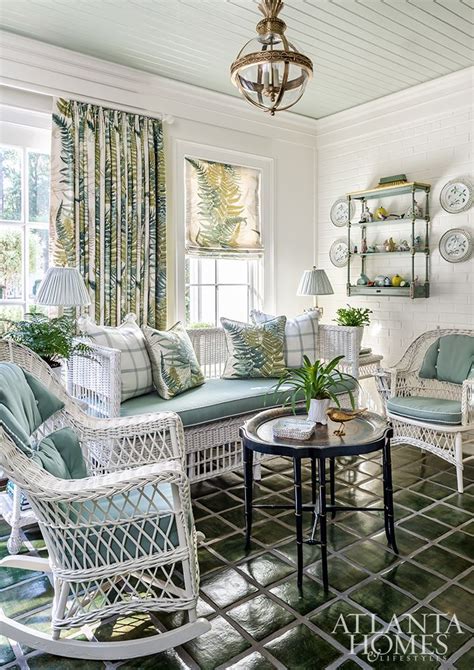 House Tour Charming Southern Style This Charming Southern Stunner By