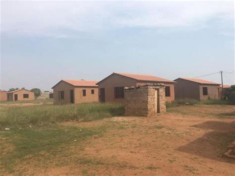 Over 10 000 get new RDP houses in Limpopo | The Citizen