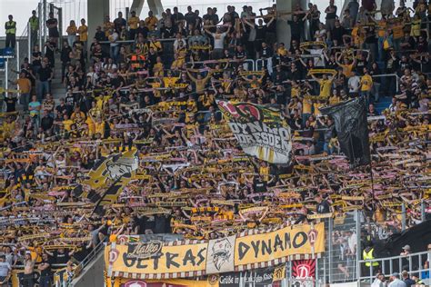 SG Dynamo Dresden on Twitter Dynamo macht den Gästeblock voll Für