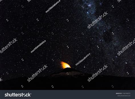 Starry Night Sky Burning Villarrica Volcano Stock Photo 1182740572 ...