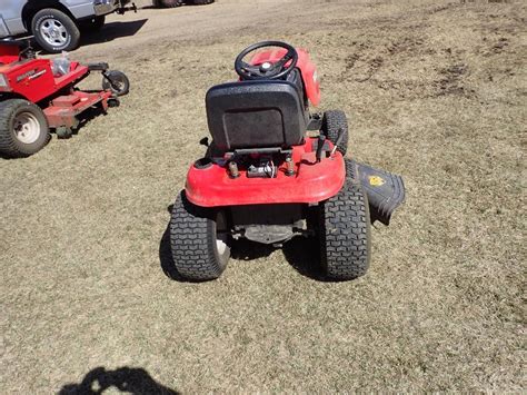 Huskee Mtd Lt4200 42 Riding Lawn Mower Bigiron Auctions