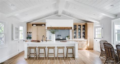 Three Arch Cottage Beach Style Kitchen Orange County By Nate