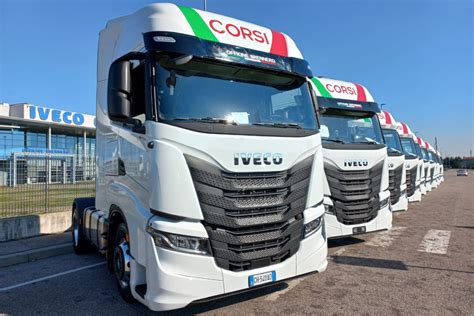 Iveco Consegna Iveco S Way A Corsi Per Il Trasporto Refrigerato In