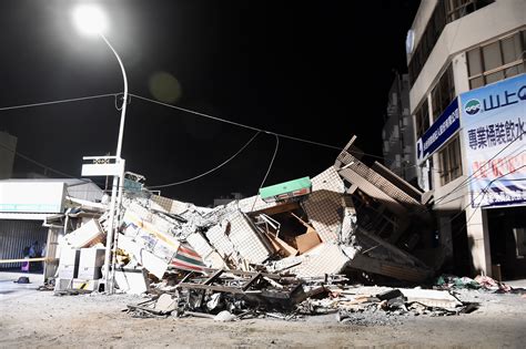 【918強震圖輯】震後花東房塌路陷、橋斷如大骨牌應聲倒 怵目驚心畫面全都錄 上報 焦點