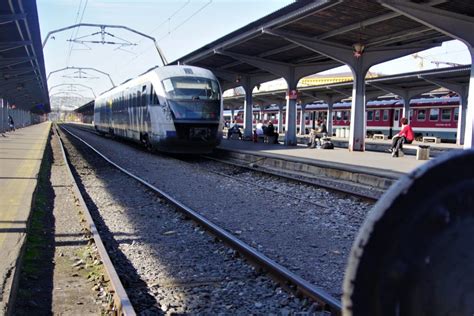 Trenurile Intercity Ofer Acces La Wi Fi