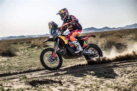 KEVIN BENAVIDES WINS STAGE THREE AT DAKAR 2024 KTM PRESS CENTER